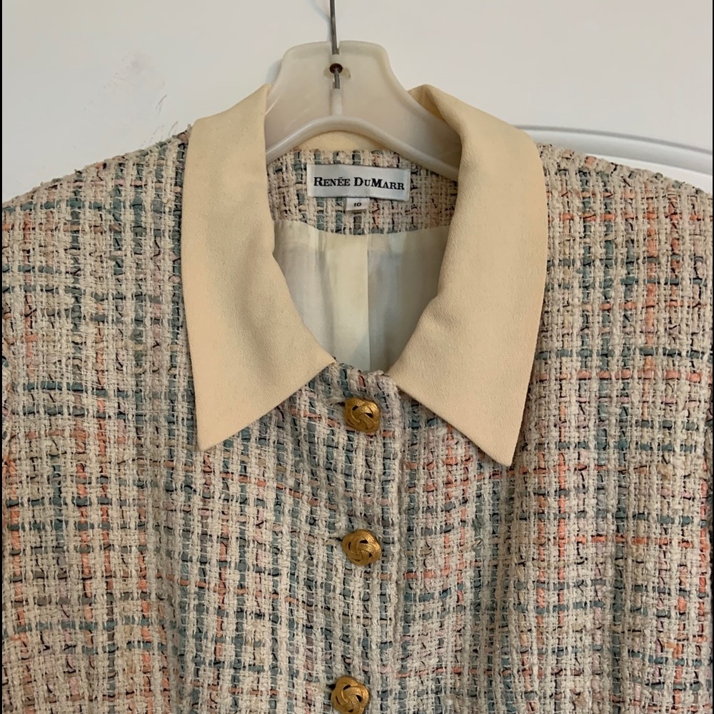 Renee DuMarr: Tweed jacket, size 10, gold buttons